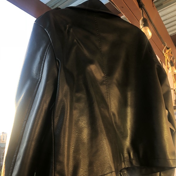 ASOS leather jacket - Picture 2 of 3